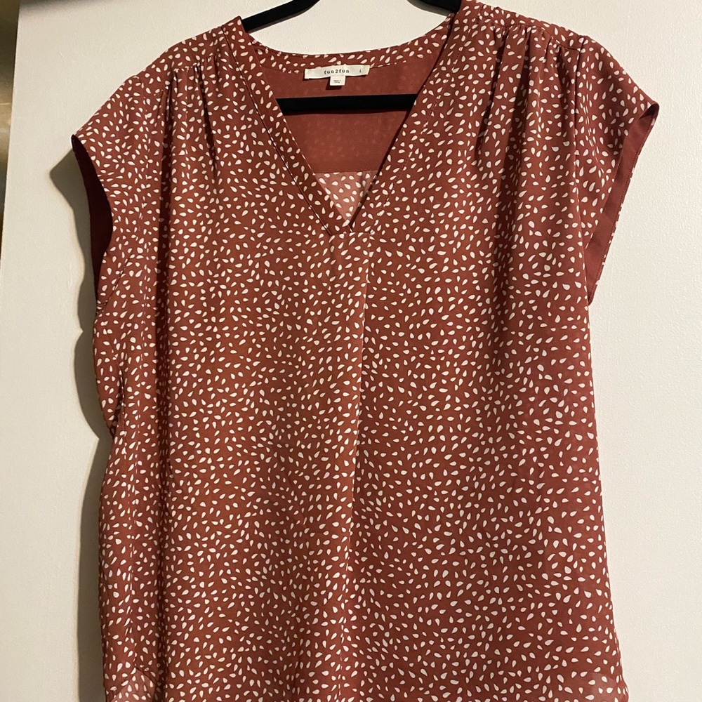 Fun2Fun Lillian V-Neck Blouse
